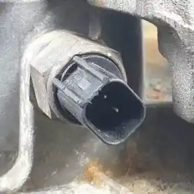 Pezzo di ricambio per auto di seconda mano riduttore per ford focus cabrio (ca5) g6db riferimenti oem iam 8m5r7002fd  