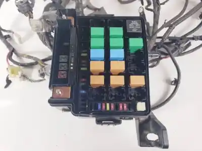 Автозапчасти б/у блок реле/предохранителей за ssangyong tivoli 173910 ссылки oem iam 8235035320