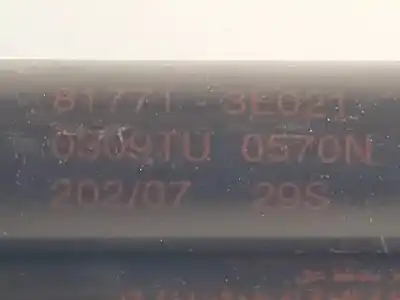 Автозапчасти б/у амортизаторы багажника/двери за kia sorento (bl) d4cb ссылки oem iam 817813e021  