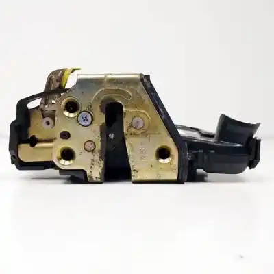 Автозапчастина б/у замок передніх дверей лівий для toyota corolla (e12) 3zzfe посилання на oem iam   
