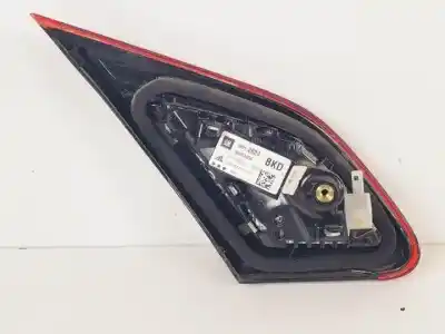 Автозапчасти б/у внутренний правый задний фонарь за opel corsa e (x15) 1.4 turbo (08, 68) ссылки oem iam 39022624  46003466