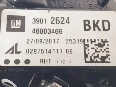 Автозапчасти б/у внутренний правый задний фонарь за opel corsa e (x15) 1.4 turbo (08, 68) ссылки oem iam 39022624  46003466