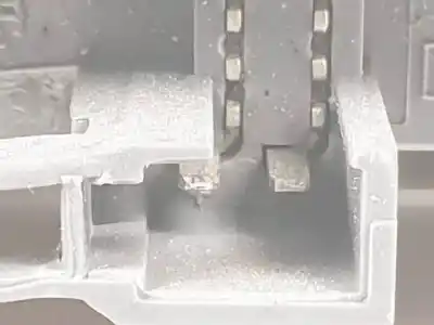 Pezzo di ricambio per auto di seconda mano luce freno centrale per opel corsa e (x15) 1.4 turbo (08, 68) riferimenti oem iam 13188045  