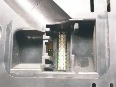 Peça sobressalente para automóvel em segunda mão quadrante por audi a6 berlina (4b2) aga referências oem iam 4b0919880a  