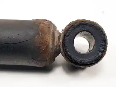 Автозапчасти б/у правый задний амортизатор за toyota rav 4 ii (_a2_) 2.0 d 4wd (cla20_, cla21_) ссылки oem iam 4853142100  