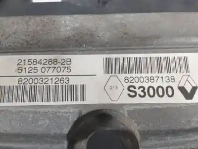 Second-hand car spare part ecu engine control for renault scénic ii (jm0/1_) 2.0 (jm05, jm0u, jm1n, jm1u, jm2v) oem iam references 215842882b  8200321263