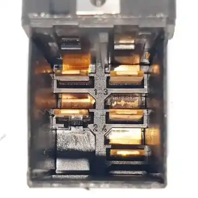 Second-hand car spare part switch for audi a4 berlina (8e) bre oem iam references 8e1962107  