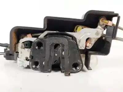 Second-hand car spare part left front door lock for kia carnival d/j3 oem iam references   