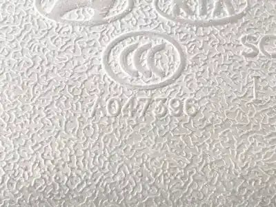 Pezzo di ricambio per auto di seconda mano specchio interno per kia carnival d/j3 riferimenti oem iam a047396  