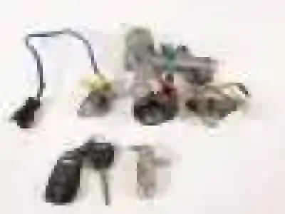 Peça sobressalente para automóvel em segunda mão canhão de ignição por kia carnival d/j3 referências oem iam 