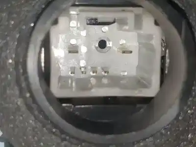 Peça sobressalente para automóvel em segunda mão fechadura da porta dianteira esquerda por toyota yaris (ksp9/scp9/nlp9) 2szfe referências oem iam   