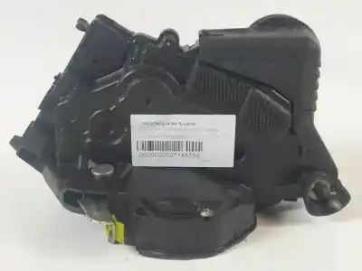 Pièce détachée automobile d'occasion serrure de porte avant gauche pour toyota yaris (ksp9/scp9/nlp9) 2szfe références oem iam 