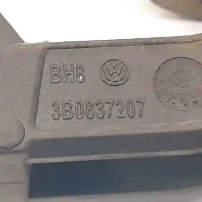 Peça sobressalente para automóvel em segunda mão puxador exterior dianteiro esquerdo por seat leon (1m1) d-alh referências oem iam 3b0837207  