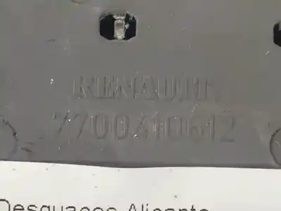 Автозапчастина б/у внутрішне світло для renault clio ii fase i (b/cbo) d7f720 посилання на oem iam 7700410612  