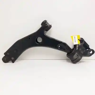 Peça sobressalente para automóvel em segunda mão braço de suspensão inferior dianteiro direito por ford focus lim. (cb8) t3da referências oem iam 113122694  