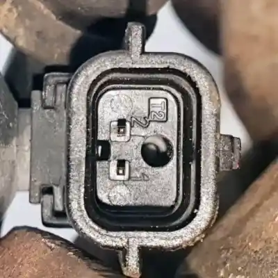 Second-hand car spare part front right knuckle for renault clio iii k4mc8 oem iam references   