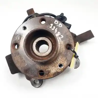 Second-hand car spare part FRONT RIGHT KNUCKLE for RENAULT CLIO III  OEM IAM references   