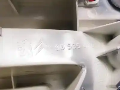 Автозапчасти б/у внутренний правый задний фонарь за citroen c4 picasso 2.0 hdi fap cat (rhr / dw10bted4) ссылки oem iam 9653547677  0283312122