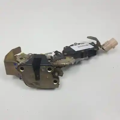 Second-hand car spare part rear left door lock for toyota 4-runner (n13) 3.0 td (kzn 130) oem iam references 