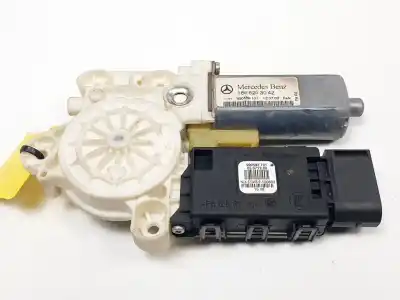 Pezzo di ricambio per auto di seconda mano motore alzacristalli anteriore destro per mercedes-benz a-class (w168) a 140 (168.031. 168.131) m166940 riferimenti oem iam 1688203042  990592101