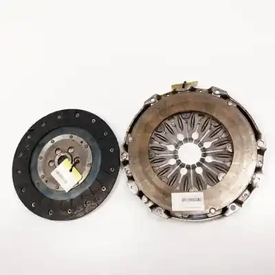 Peça sobressalente para automóvel em segunda mão kit de embreagem por ford galaxy (vy) auy referências oem iam 702583