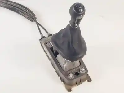 Pezzo di ricambio per auto di seconda mano LEVA DEL CAMBIO per SEAT LEON (1P1)  Riferimenti OEM IAM 1K0711061B  400495CH