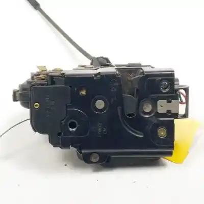 Peça sobressalente para automóvel em segunda mão FECHADURA DA PORTA DIANTEIRA ESQUERDA por SKODA OCTAVIA BERLINA (1U2)  Referências OEM IAM C3B1837015A  