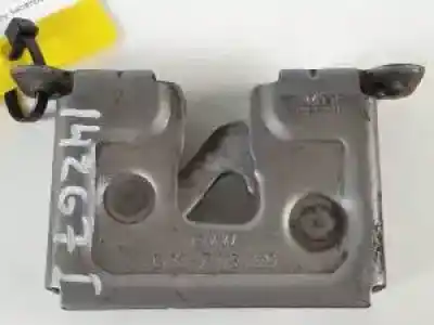 Second-hand car spare part bonnet lock for bmw 5 (e60) 520 i oem iam references 51237115229