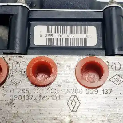 Second-hand car spare part abs for renault clio ii fase ii (b/cb0) g-d4f712 oem iam references 0265800316  8200229137