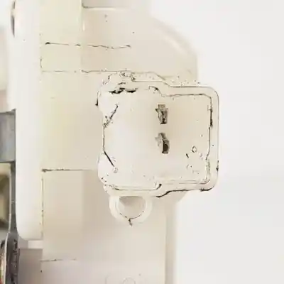 Автозапчастина б/у замок багажника / ворот для mazda 5 berl. (cr) lf посилання на oem iam   