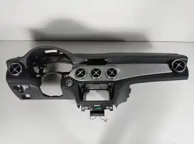 Tweedehands auto-onderdeel DASHBOARD voor MERCEDES-BENZ CLASE GLA (W156)  OEM IAM-referenties   
