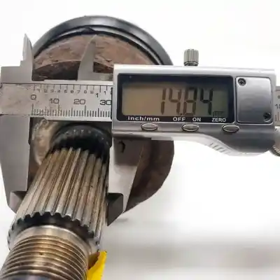 Second-hand car spare part front right transmission for nissan pathfinder (r51) yd25ddti oem iam references   