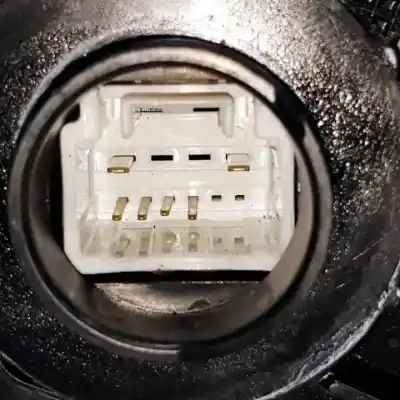 Second-hand car spare part left front door lock for toyota rav 4 (a3) 1azfe oem iam references   