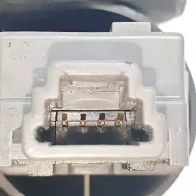 Second-hand car spare part hazard warning lights for toyota rav 4 (a3) 1azfe oem iam references 15b060  