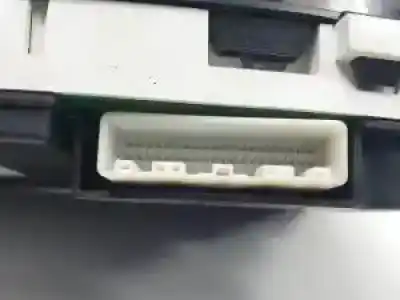 Peça sobressalente para automóvel em segunda mão quadrante por toyota corolla (e12) 1cdftv referências oem iam 8380002c60  