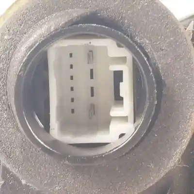 Автозапчастина б/у замок заднього правого дверя для toyota rav 4 (a3) 2adfhv посилання на oem iam a046693  