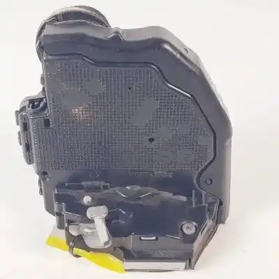 Автозапчасти б/у замок задней левой двери за toyota rav 4 (a3) 2adfhv ссылки oem iam a046693  