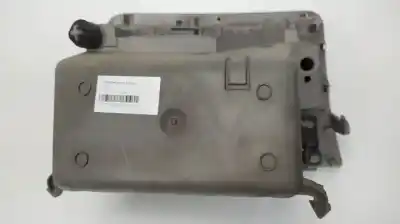 Автозапчасти б/у бардачок за renault modus k4j770 ссылки oem iam 8200327418  