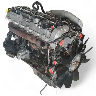 Pièce détachée automobile d'occasion MOTEUR COMPLET pour MERCEDES-BENZ CLASE E (W210) BERLINA DIESEL  Références OEM IAM 613961  