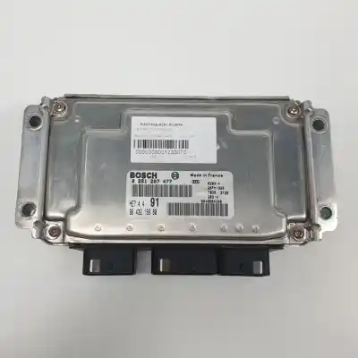 Pièce détachée automobile d'occasion calculateur moteur ecu pour peugeot 206 berlina xs références oem iam 0261207477 9646664380 9643218980