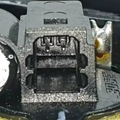 Pezzo di ricambio per auto di seconda mano impianto audio / radio cd per infiniti q30 651930 riferimenti oem iam 802925da0a  802925da2a