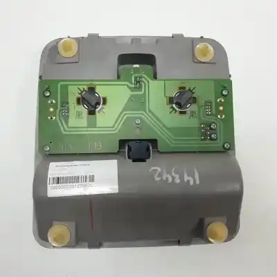 Piesă de schimb auto la mâna a doua lumina interioara pentru toyota rav 4 (a3) 1azfe referințe oem iam 8126042010  