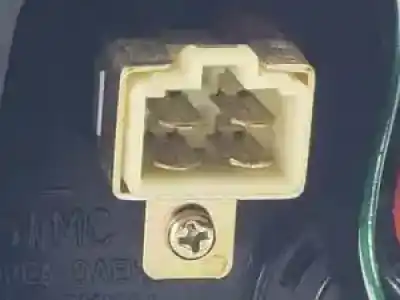 Peça sobressalente para automóvel em segunda mão farolim traseiro esquerdo por daewoo lanos 1.3g-a13sms referências oem iam   