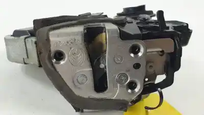 Second-hand car spare part rear left door lock for toyota rav 4 (a3) 1azfe oem iam references   