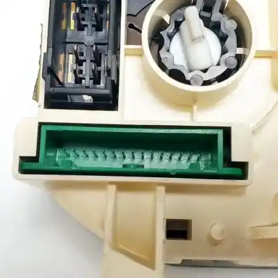 İkinci el araba yedek parçası isitma / klima kontrolü için renault clio ii fase i (b/cbo) d7f720.d7fg7.d7f726 oem iam referansları 654982e  