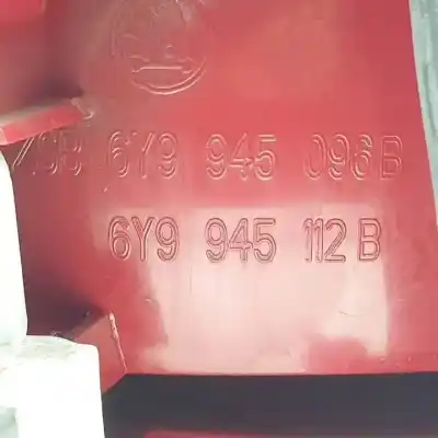 Автозапчастина б/у правий ліхтар для skoda fabia familiar (6y5) atd посилання на oem iam 6y9945096b  6y9945112b
