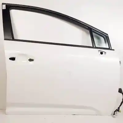 Second-hand car spare part front right door for toyota avensis (t27) 2zr oem iam references 