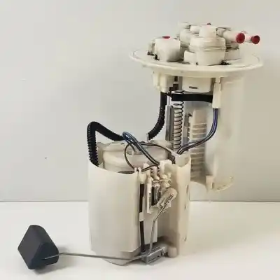 Second-hand car spare part fuel tank sender unit for toyota avensis (t27) 2zr oem iam references 7702005140