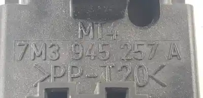 Автозапчасти б/у подставка для лампы за ford galaxy (vy) auy ссылки oem iam 7m3945257a  