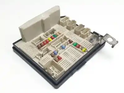 Pièce détachée automobile d'occasion BOÎTES À FUSIBLES pour RENAULT SCÉNIC II (JM0/1_)  Références OEM IAM 8200481866F  